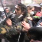 Roma, il leader di #IoApro contro polizia: “Penso di denunciarli, volevano portarmi via di peso”