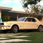 Ford Mustang coupe
