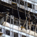 Il grattacielo dopo lo schianto