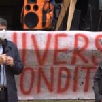 Roma, i precari dello spettacolo occupano il Globe Theatre e arriva il ministro Franceschini