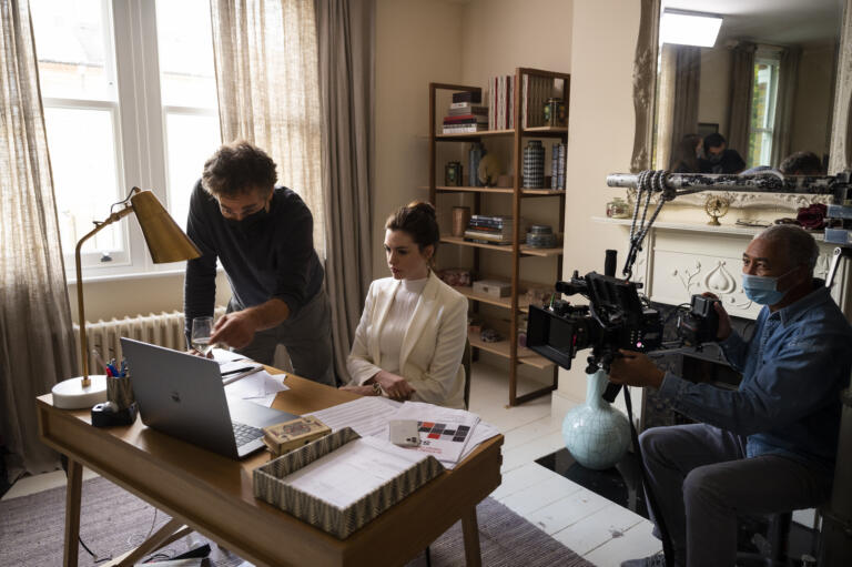 Locked Down - sul set