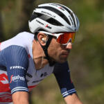 Ciclismo, Nibali cade in allenamento e si frattura polso. Giro a rischio