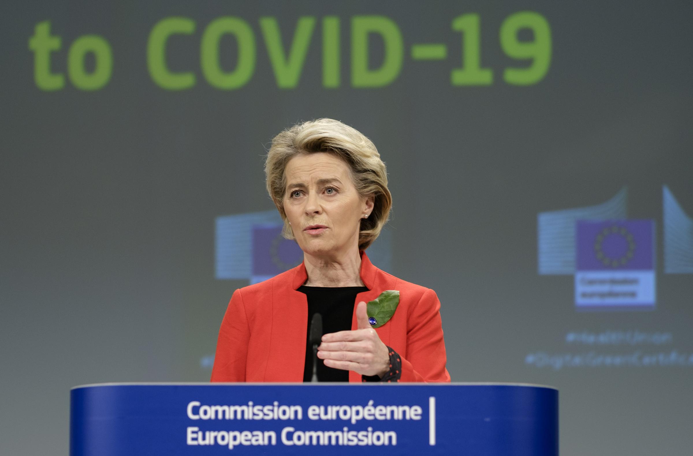 Vaccini, von der Leyen: “50 milioni di dosi aggiuntive da Pfizer. In Ue 100 milioni di persone”