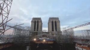 ricostruzione in timelapse a due anni dal rogo