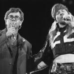 Elton John e Axle Rose si esibiscono al Freddie Mercury Memorial Concert