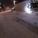 Chicago, video da bodycam mostra agente uccidere 13enne disarmato