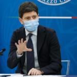 Covid, Speranza: “28 maggio ok di Ema al vaccino Pfizer 12-15enni”