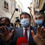 Grillo difende il figlio, Conte: “Capisco padre sconvolto, ma vanno rispettati sentimenti ragazza”