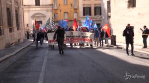 Lavoratori Embraco davanti al Mise