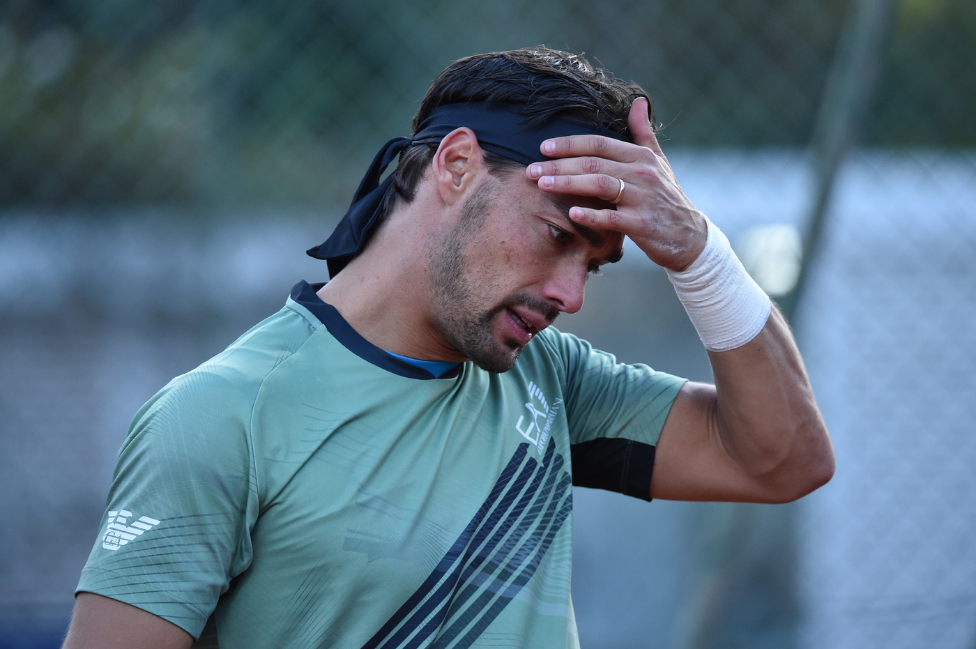 ATP Barcellona: offese a giudice di linea, squalificato Fognini