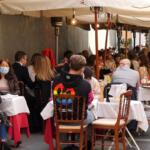 Decreto Covid, alle 17 il Cdm sulle nuove misure. Regioni chiedono il coprifuoco alle 23