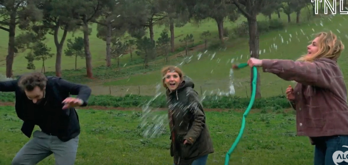 Stopglobalwarming, il mockumentary con Claudia Gerini per l’ambiente | VIDEO