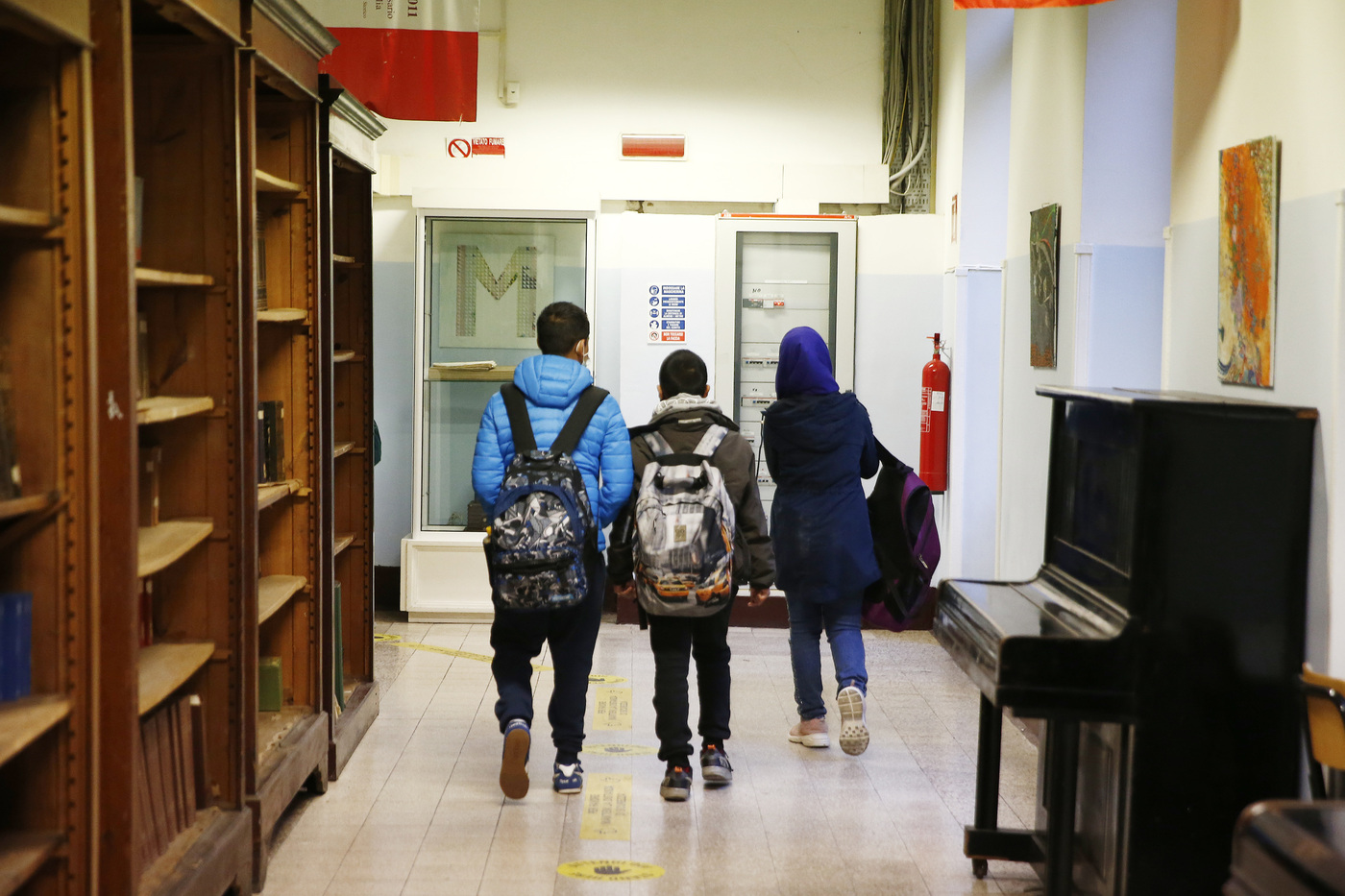 Scontro governo-Regioni, lettera a Draghi dai governatori su riaperture: chiedono incontro urgente