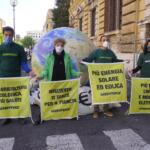 Oggi è la Giornata della Terra: flash mob e manifestazioni