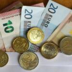 Dalle bollette alla spesa fino agli investimenti: in libreria il “manuale del risparmio” di Monica Setta