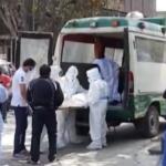 Covid, nuovo record di casi in India: ospedali senza letti e ossigeno non ricoverano i pazienti