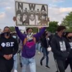 Usa, polizia spara e uccide 40enne afroamericano: nuove proteste in North Carolina