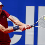 Sinner sconfitto da Tsitsipas in semifinale a Barcellona