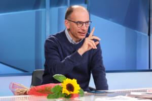 Il segretario PD Enrico Letta ospite alla trasmissione Mezz'ora in più