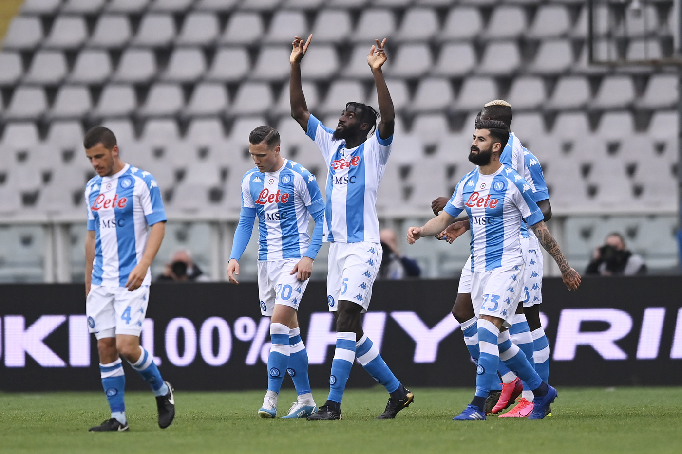 Serie A, Bakayoko-Osimhen stendono il Toro