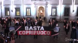 manifestazione di Fratelli d'Italia contro il coprifuoco