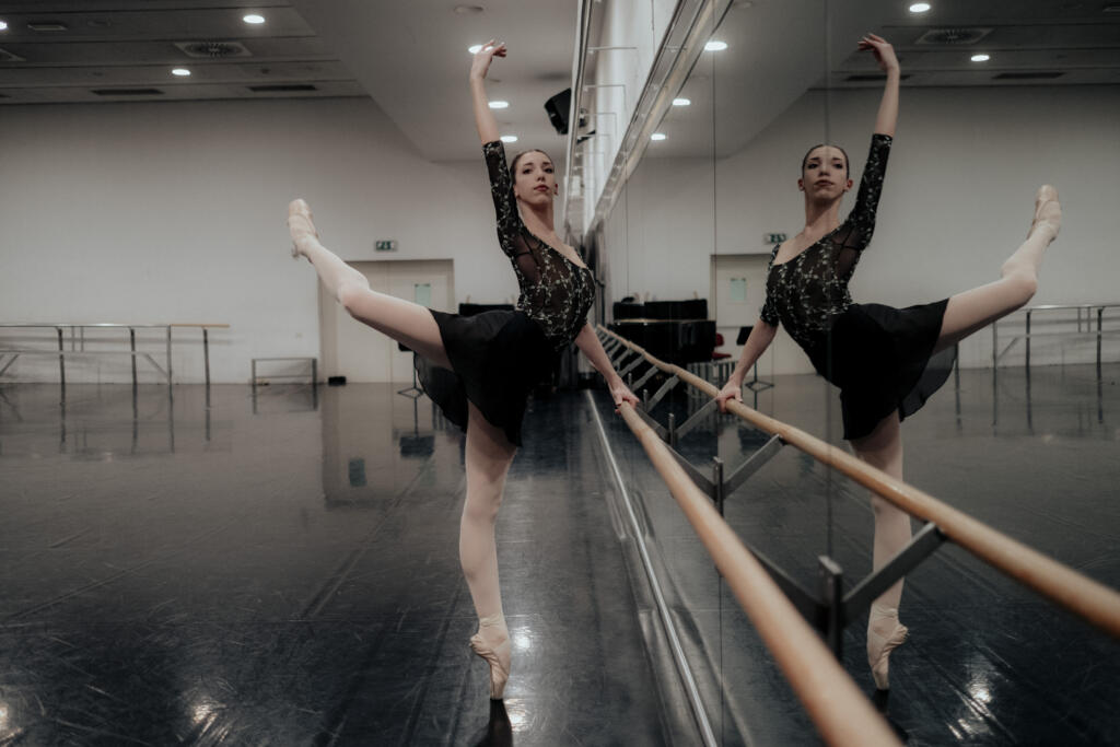 Galleria foto 'Corpo di Ballo ci porta dietro le quinte della Scala – GALLERY' - foto 2