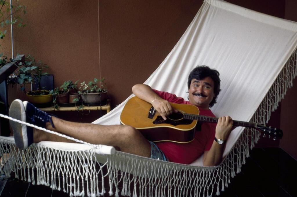 Galleria foto 'Umberto Smaila: da nonno sono più apprensivo che da padre GALLERY' - foto 12