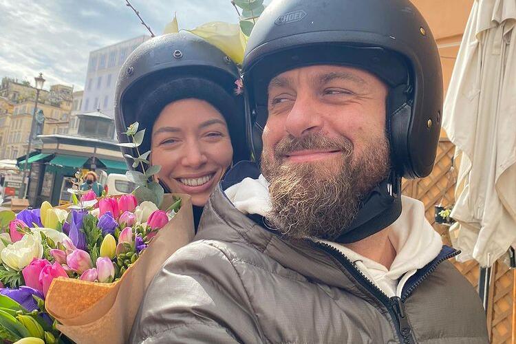 Daniele De Rossi negativo al Covid riabbraccia la moglie dopo 37 giorni