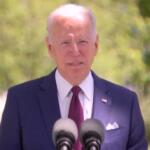 Usa: niente più mascherine all’aperto per chi è vaccinato, l’annuncio di Biden