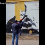 Russia, rimosso un murales dedicato a Alexei Navalny