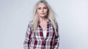 Anna Oxa. Foto di Instagram