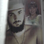 Scacco al clan Sibillo. Altarino con ceneri baby boss rimosso tra le proteste