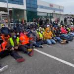 Sciopero logistica a Peschiera Borromeo, due feriti nei tafferugli con la polizia