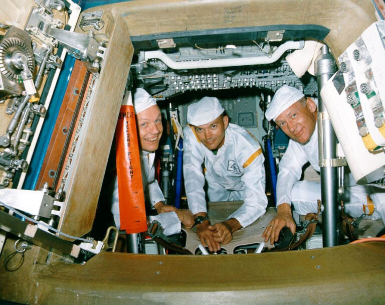 Equipaggio della missione Apollo 11 sulla Luna.
