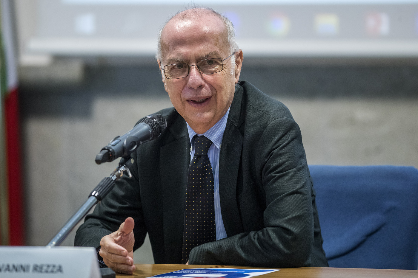 Vaccini, 500mila in un giorno. Rezza: “Su seconda dose AstraZeneca non cambia nulla” Vaccini, 500mila in un giorno. Rezza: “Su seconda dose AstraZeneca non cambia nulla”