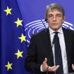 Russia sanziona Sassoli e 7 funzionari europei. Ue: “Inaccettabile, valutiamo risposta”