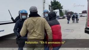 Audio del poliziotto al lavoratore in sciopero