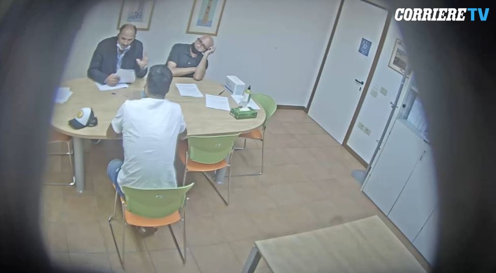 Caso Suarez, spunta il video esame farsa. L’attaccante: “Il bambino porta cocumella”
