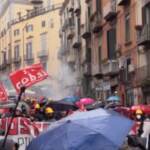 Primo maggio, centinaia di manifestanti a Napoli