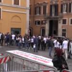 Montecitorio, protesta delle aziende di pubblicità esterna