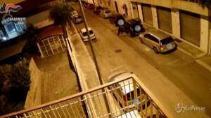 furti d'auto in lockdown, cinque arresti