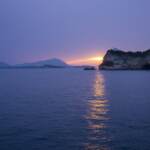 Isole covid free: pronte le campane, le toscane si preparano e le sarde sperano. Il piano e i tempi, con qualche incertezza