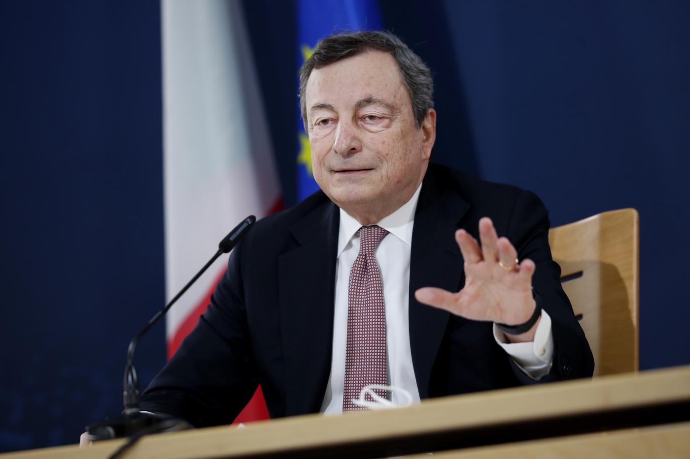 Turismo, in Italia via quarantena dai Paesi Ue. Draghi: “Rapidità su Green Pass” Turismo, in Italia via quarantena dai Paesi Ue. Draghi: “Rapidità su Green Pass”