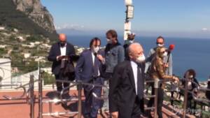 De Luca tra le bellezze di Capri