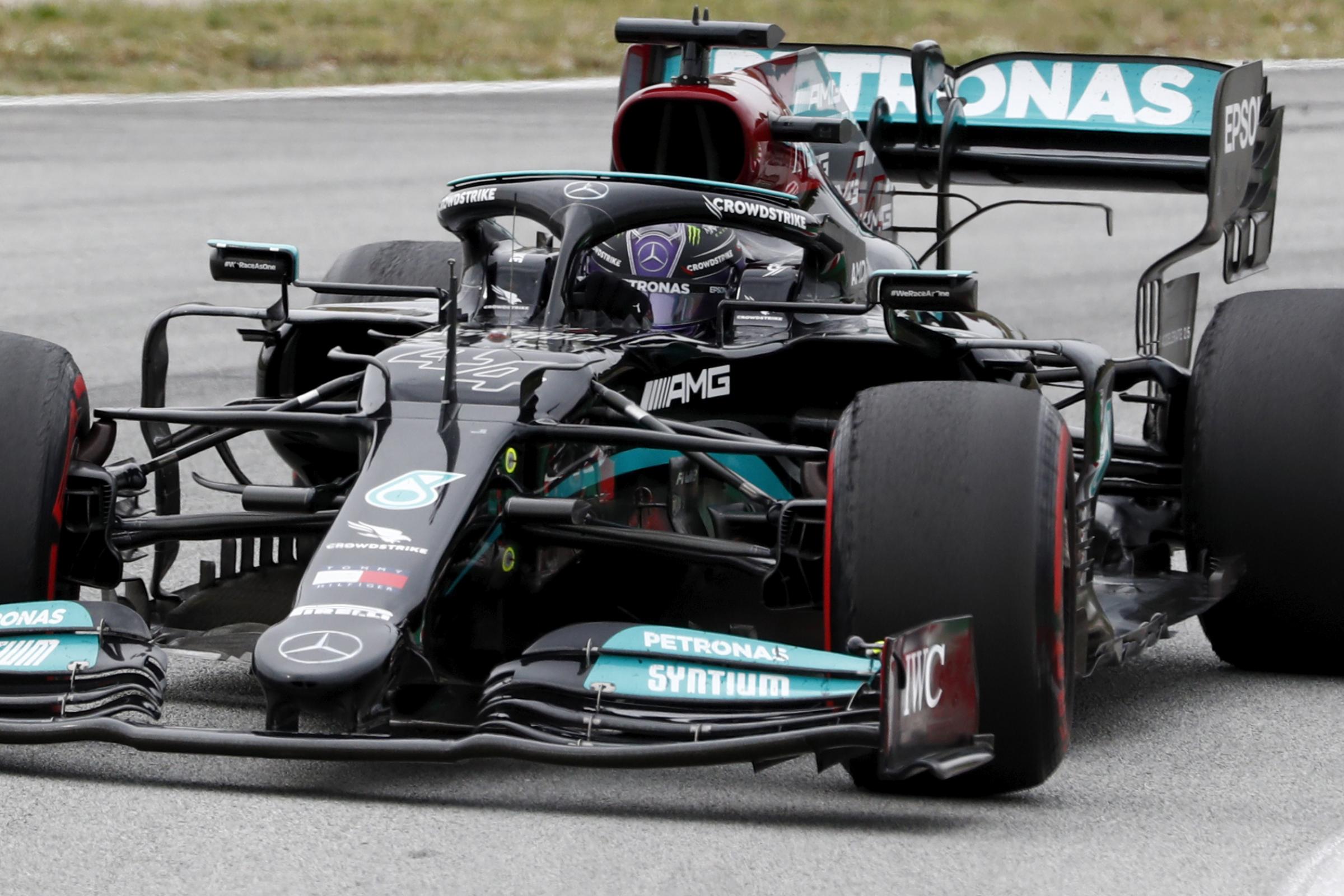F1, Gp Spagna: trionfa Hamilton davanti a Verstappen. Quarto Leclerc