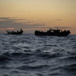 Migranti, a Lampedusa circa 20 sbarchi in 24 ore