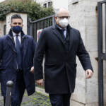 Roma, Gualtieri in campo: Mi candido a sindaco, farò primarie. Conte: M5S appoggia Raggi