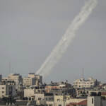 Scontri a Gerusalemme. Razzi da Hamas, Netanyahu: “Pagheranno”