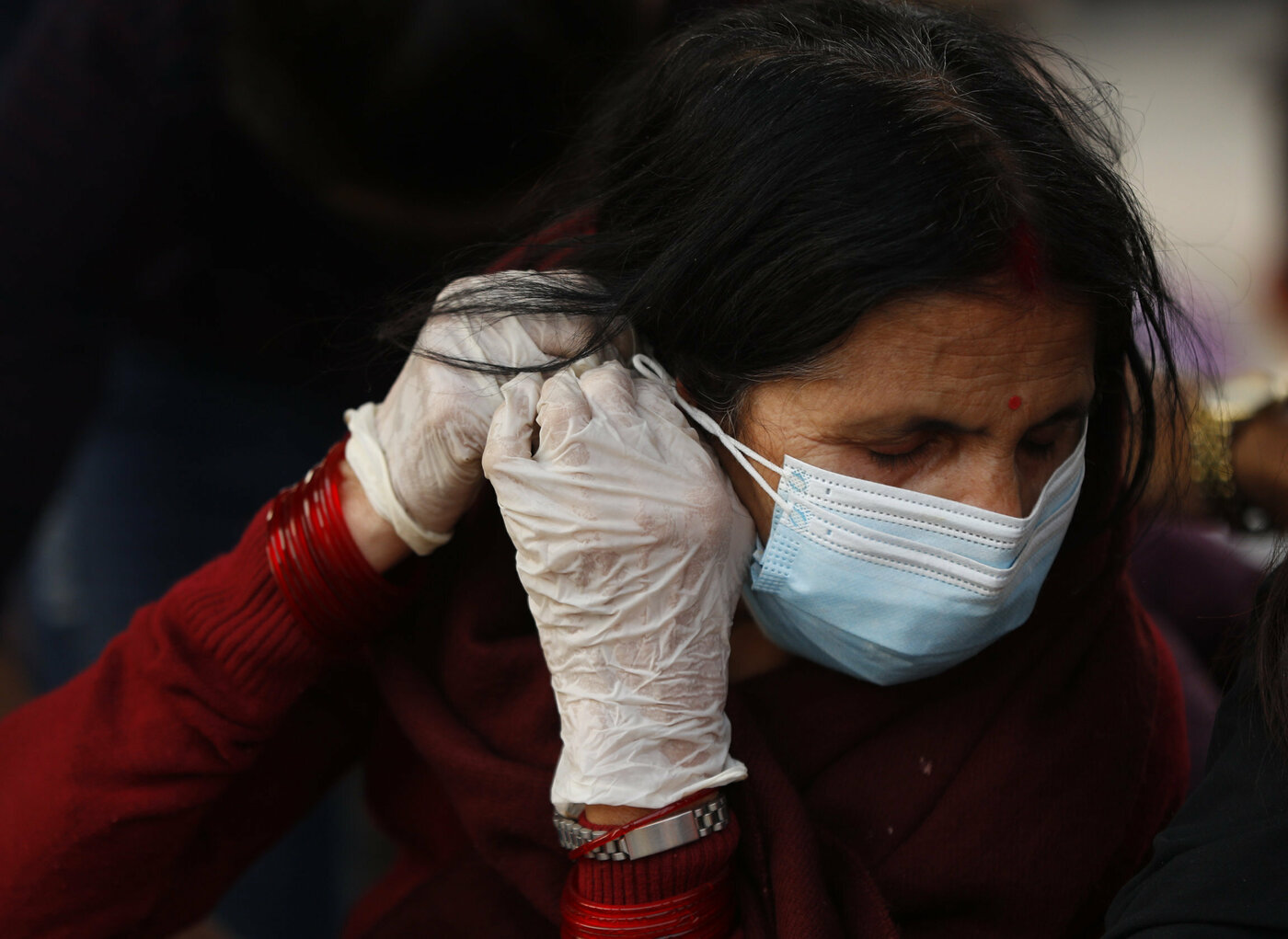 Covid, mascherine e caldo in arrivo: le regole dei dermatologi