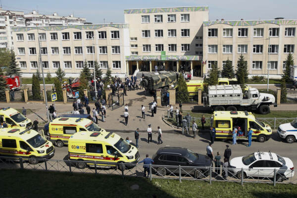 Russia, sparatoria in una scuola di Kazan